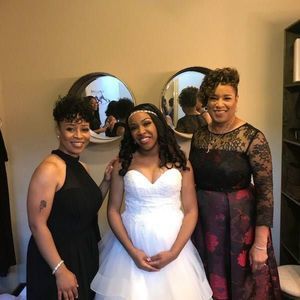 Meet your Posher, Regina